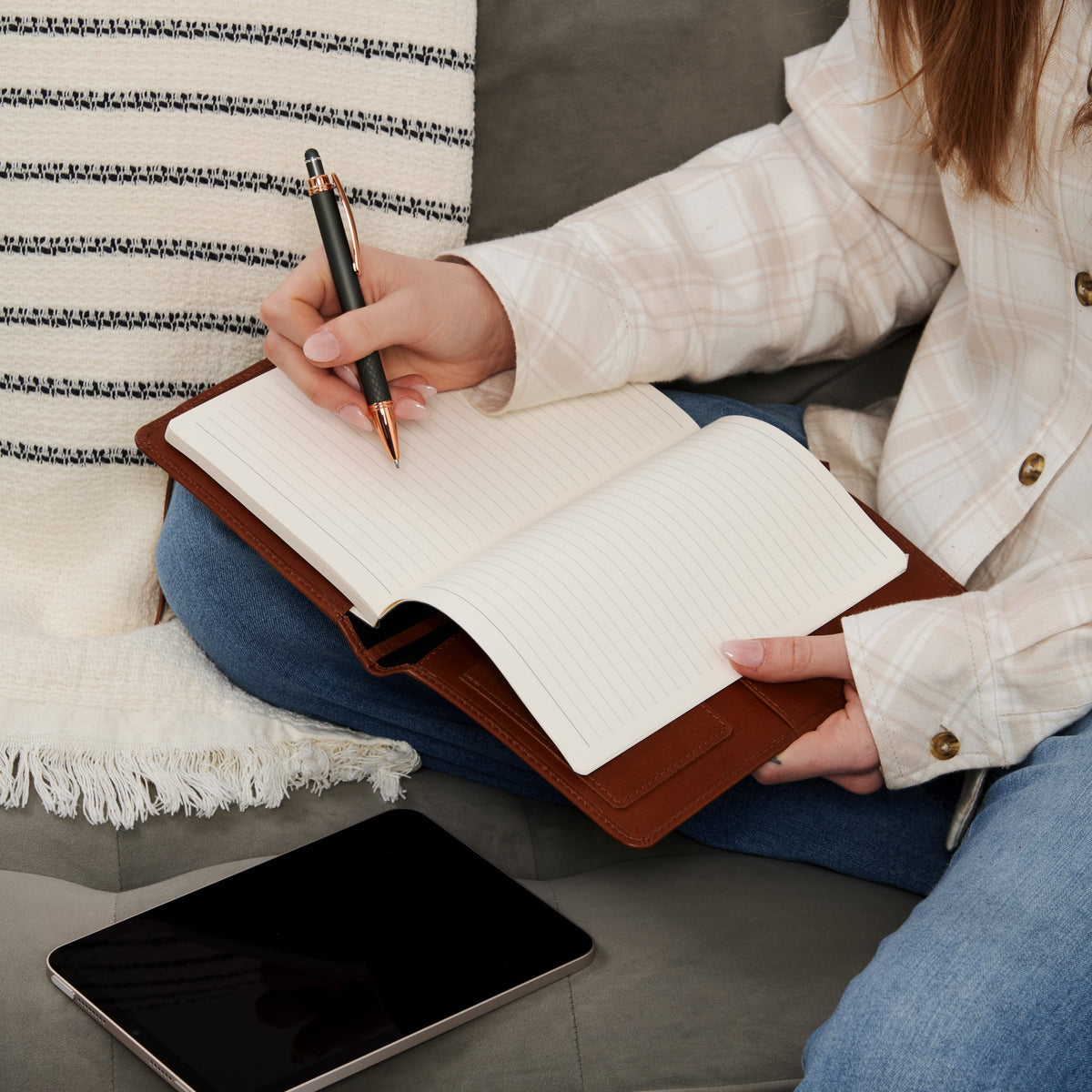 The Art of Journaling: Why Writing Down Your Thoughts Can Change the Way You Think